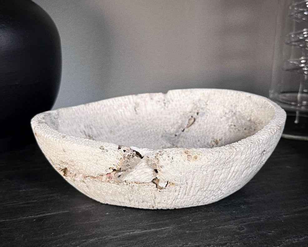Vide-poche en Corail Fossilisé – Pièce unique de Madagascar