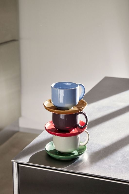 Amare – Tasse & Soucoupe Sable & Vert | Design artisanal en grès - Koddel.com