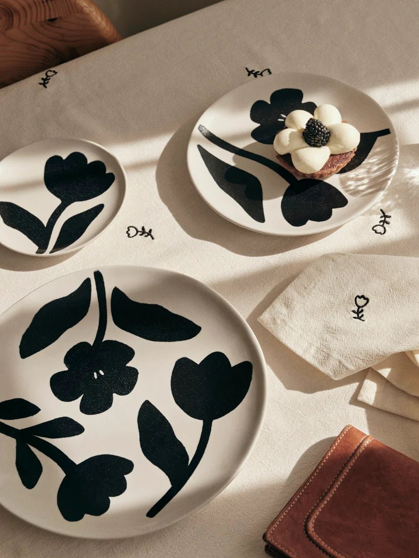 Assiette en grès peint à la main - Flora - Koddel.com