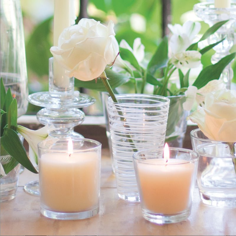 Lot de 24 bougies non parfumées dans un verre transparent - Couleur ivoire - Koddel.com